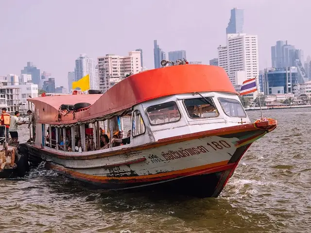 Chao Phraya Express boat, Bangkok